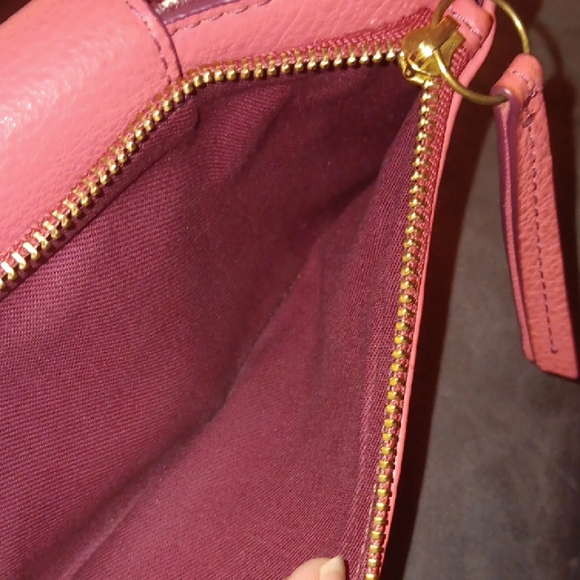 Fossil Coral Pink Wallet - Picture 14 of 14